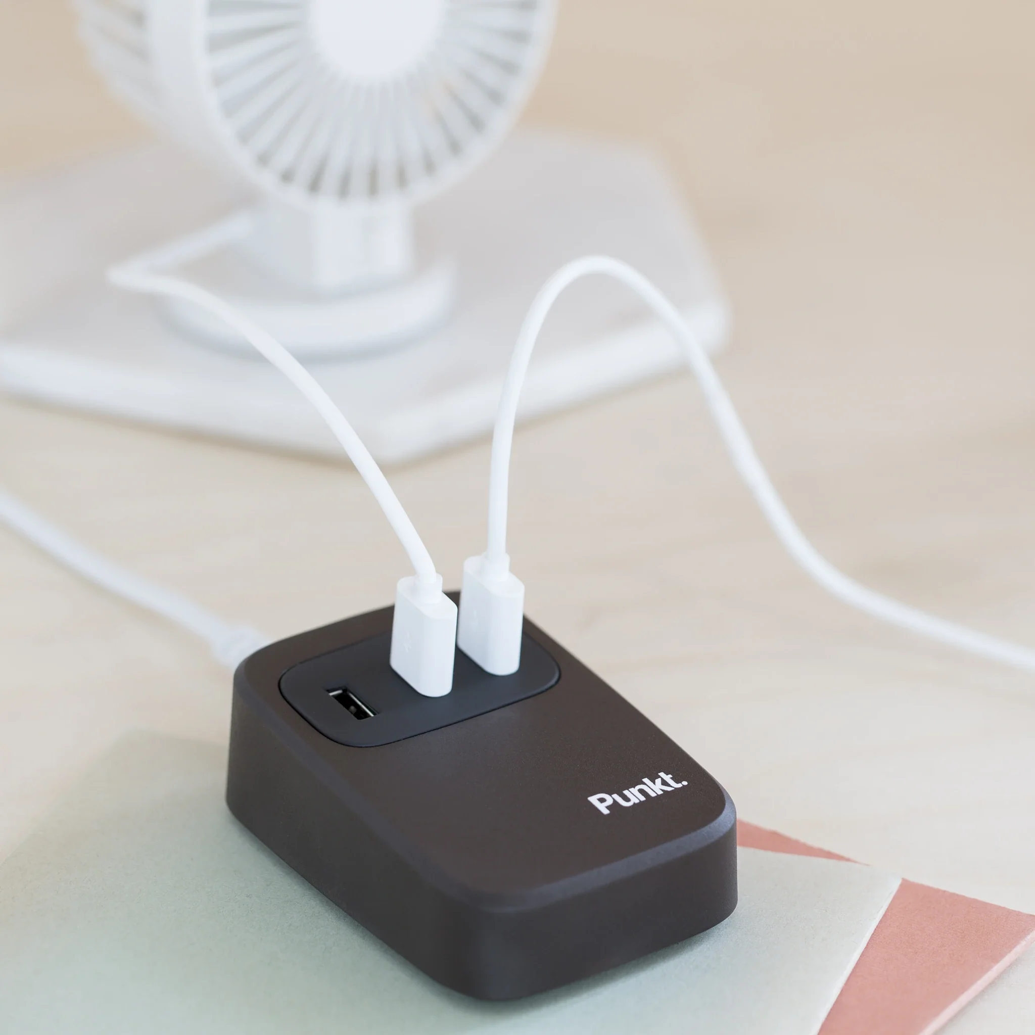 Punkt. UC01 Charger with 3 USB Ports - Image 35